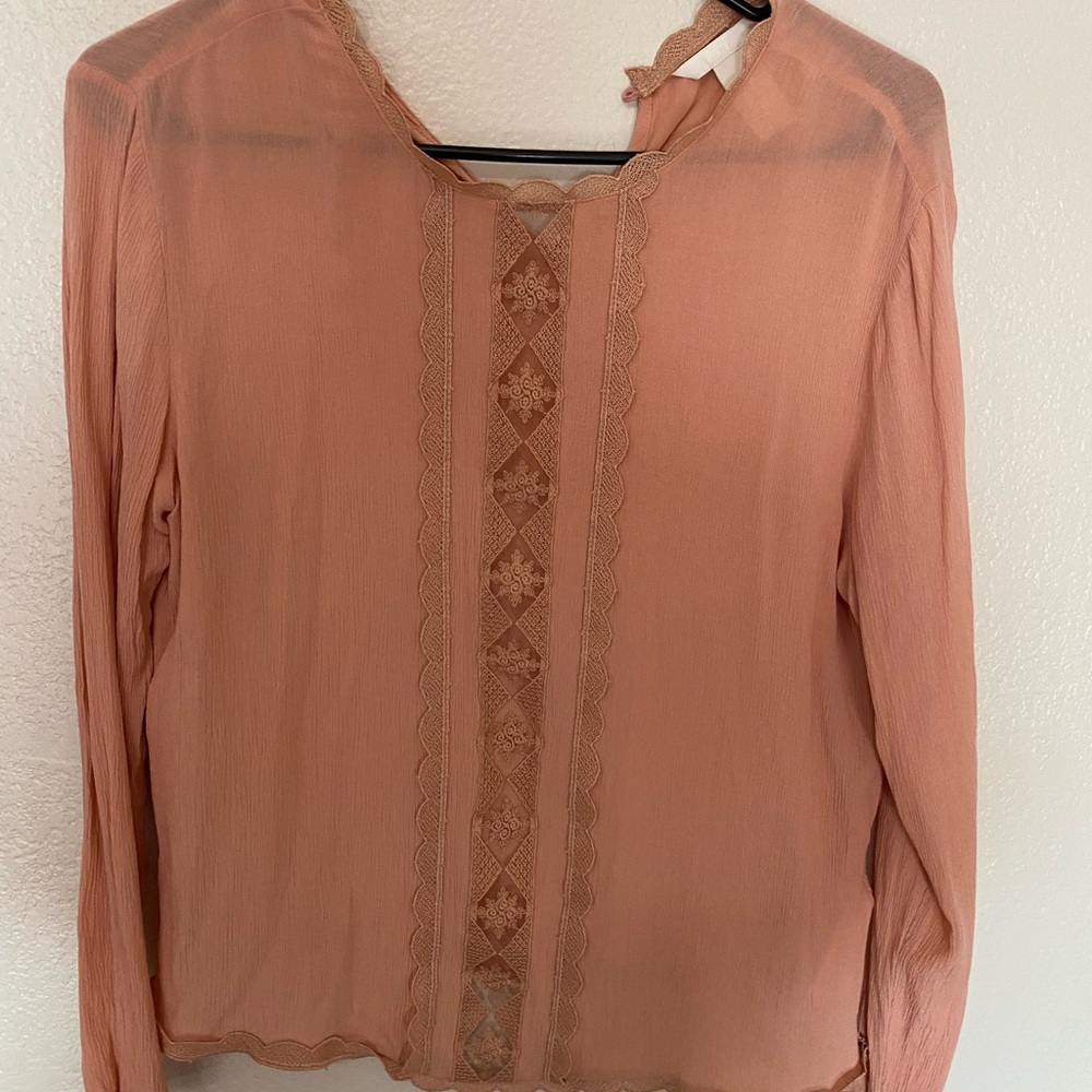 $10 H&M pink blouse ASO Teen Wolf!